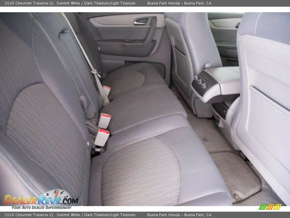 2016 Chevrolet Traverse LS Summit White / Dark Titanium/Light Titanium Photo #19