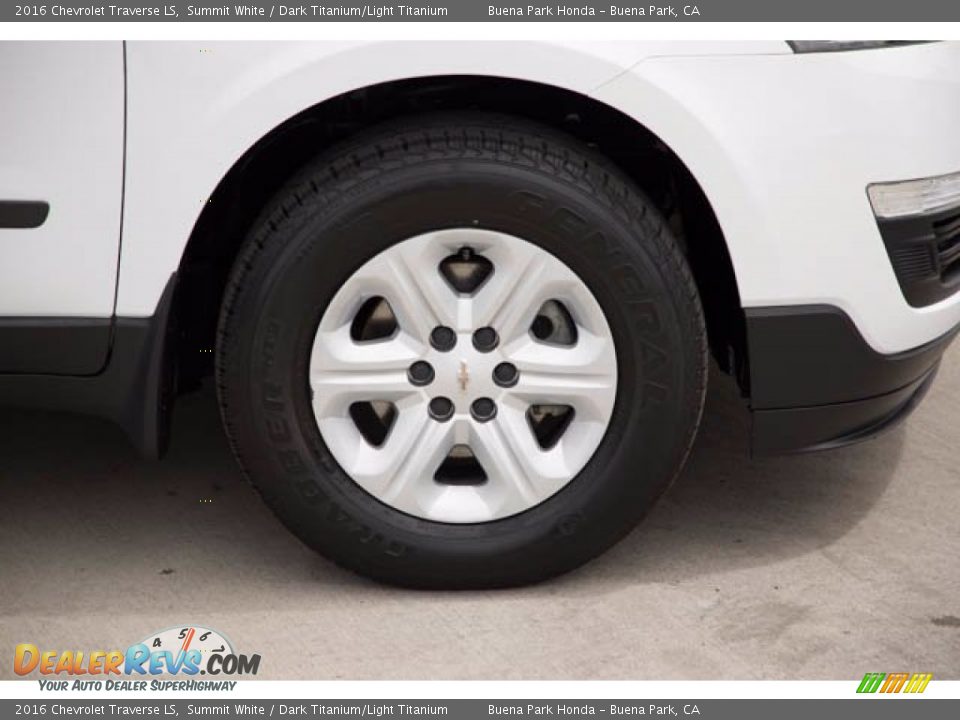 2016 Chevrolet Traverse LS Summit White / Dark Titanium/Light Titanium Photo #33