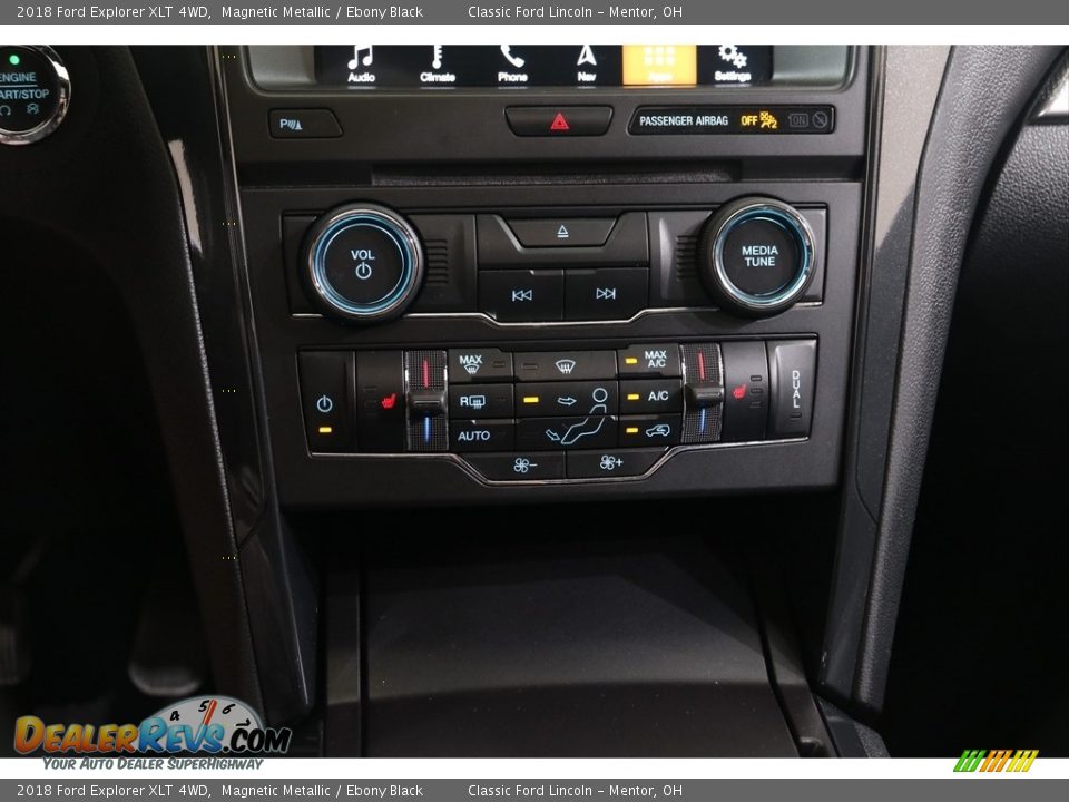 2018 Ford Explorer XLT 4WD Magnetic Metallic / Ebony Black Photo #16