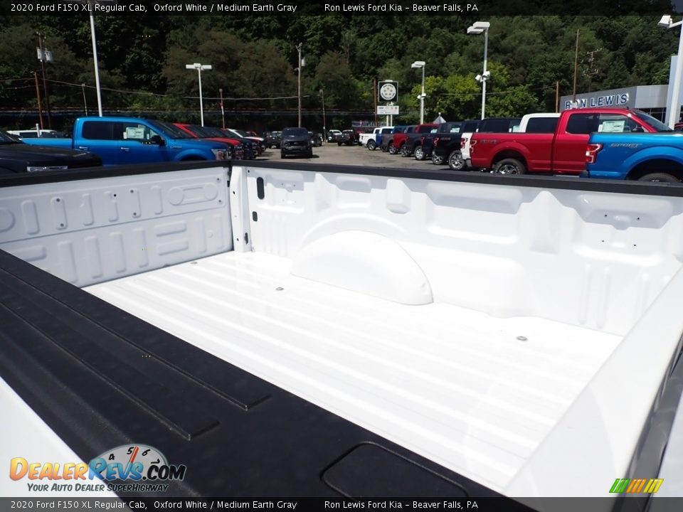 2020 Ford F150 XL Regular Cab Oxford White / Medium Earth Gray Photo #10