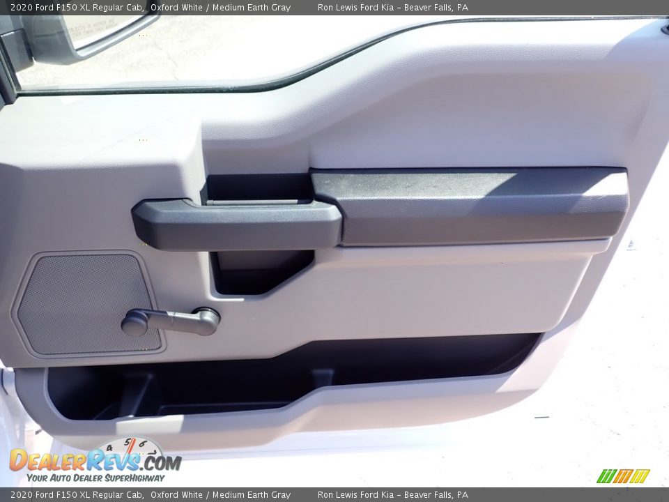 2020 Ford F150 XL Regular Cab Oxford White / Medium Earth Gray Photo #13