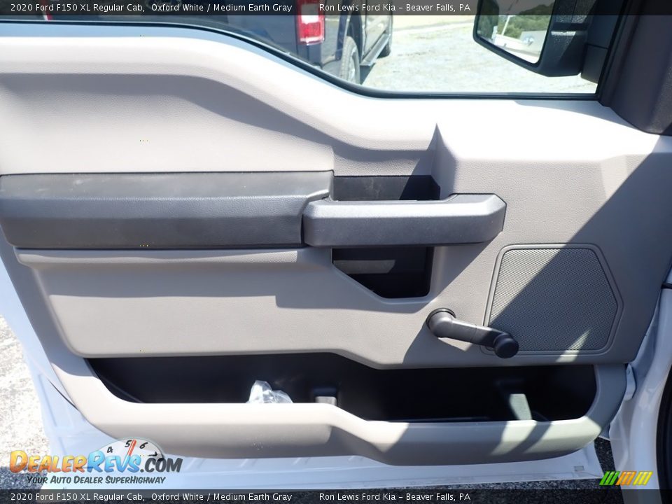 2020 Ford F150 XL Regular Cab Oxford White / Medium Earth Gray Photo #15