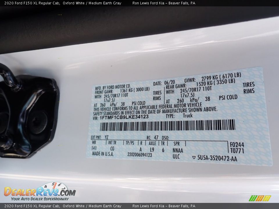 2020 Ford F150 XL Regular Cab Oxford White / Medium Earth Gray Photo #17