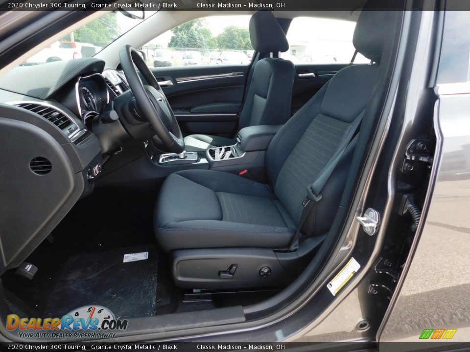 2020 Chrysler 300 Touring Granite Crystal Metallic / Black Photo #9
