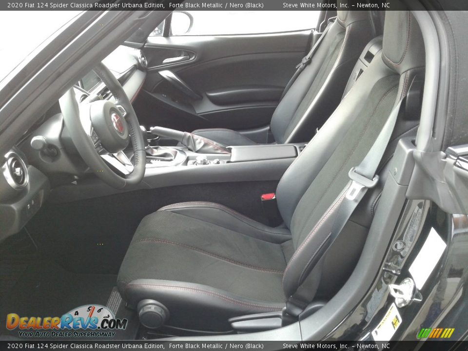 2020 Fiat 124 Spider Classica Roadster Urbana Edition Forte Black Metallic / Nero (Black) Photo #11