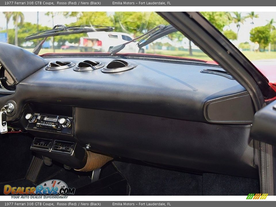 1977 Ferrari 308 GTB Coupe Rosso (Red) / Nero (Black) Photo #48