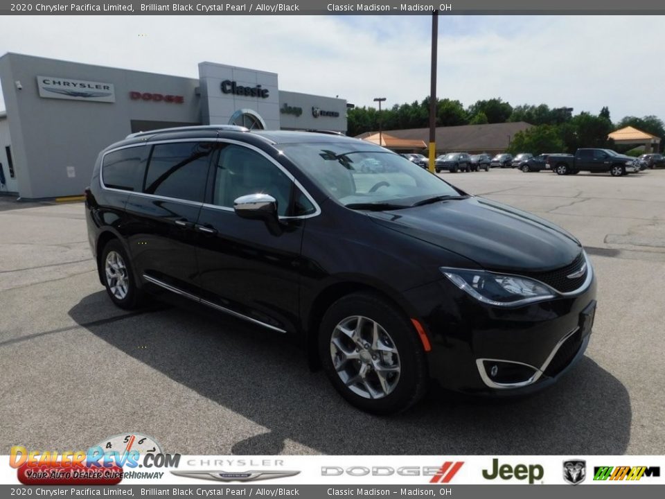 2020 Chrysler Pacifica Limited Brilliant Black Crystal Pearl / Alloy/Black Photo #1