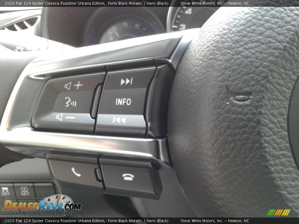 2020 Fiat 124 Spider Classica Roadster Urbana Edition Forte Black Metallic / Nero (Black) Photo #16