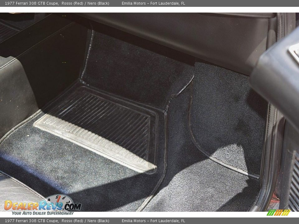 1977 Ferrari 308 GTB Coupe Rosso (Red) / Nero (Black) Photo #55