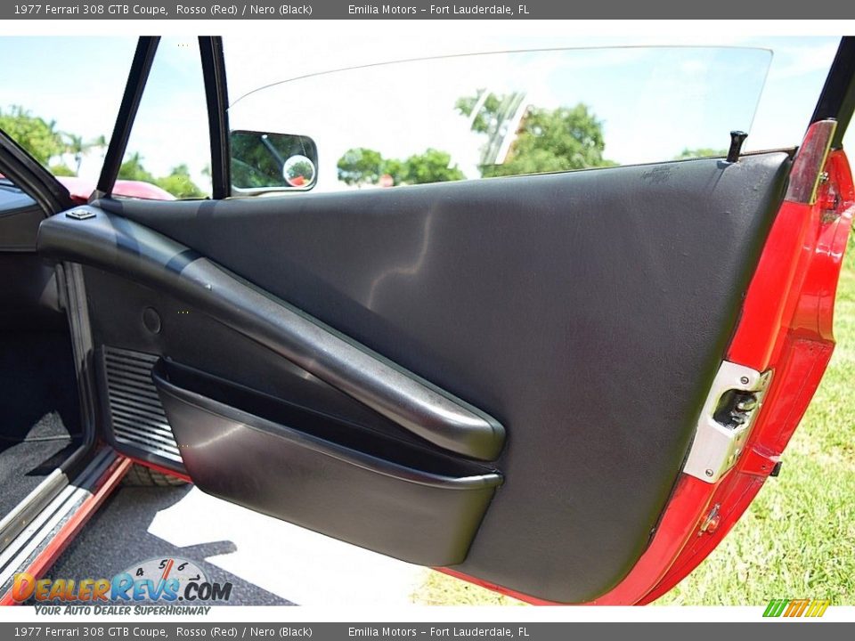 1977 Ferrari 308 GTB Coupe Rosso (Red) / Nero (Black) Photo #56