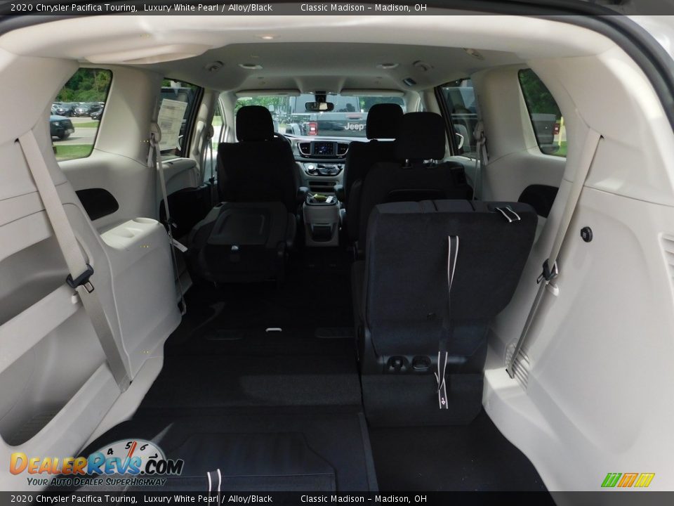 2020 Chrysler Pacifica Touring Luxury White Pearl / Alloy/Black Photo #7