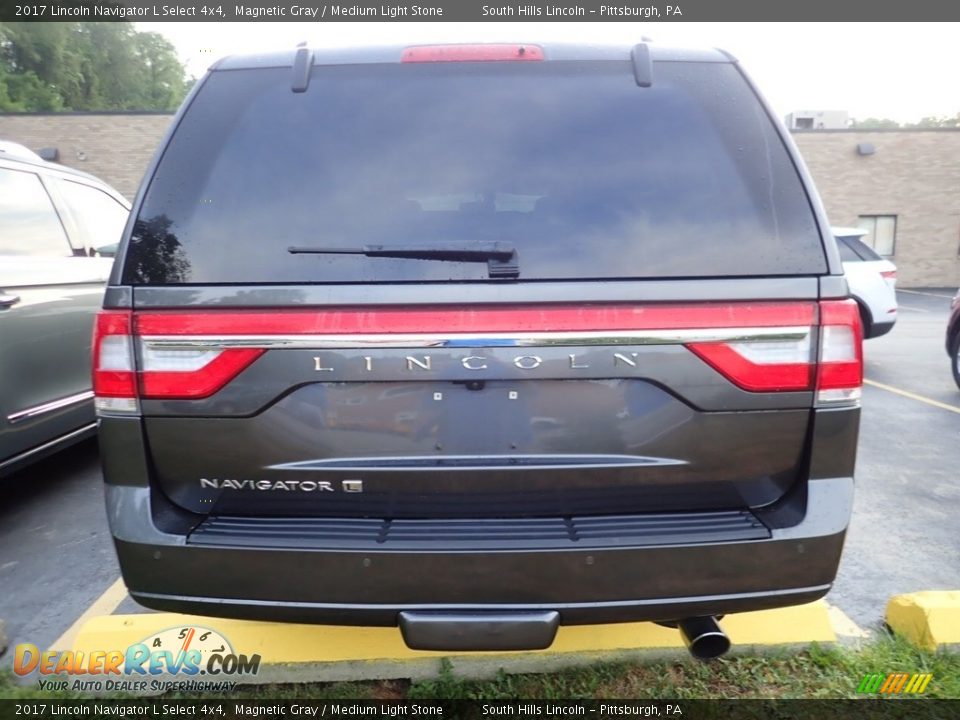 2017 Lincoln Navigator L Select 4x4 Magnetic Gray / Medium Light Stone Photo #3