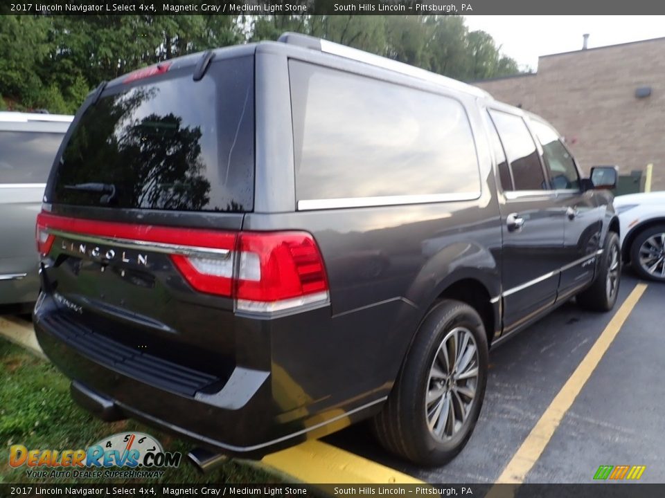 2017 Lincoln Navigator L Select 4x4 Magnetic Gray / Medium Light Stone Photo #4