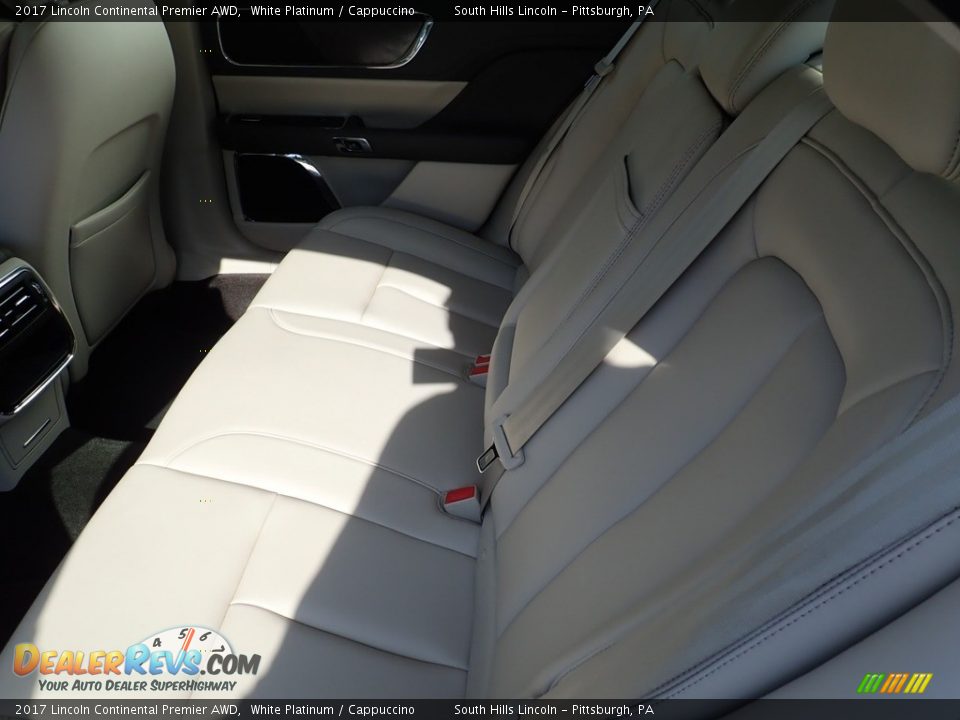 2017 Lincoln Continental Premier AWD White Platinum / Cappuccino Photo #17