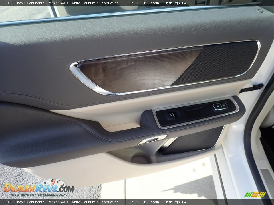 2017 Lincoln Continental Premier AWD White Platinum / Cappuccino Photo #19
