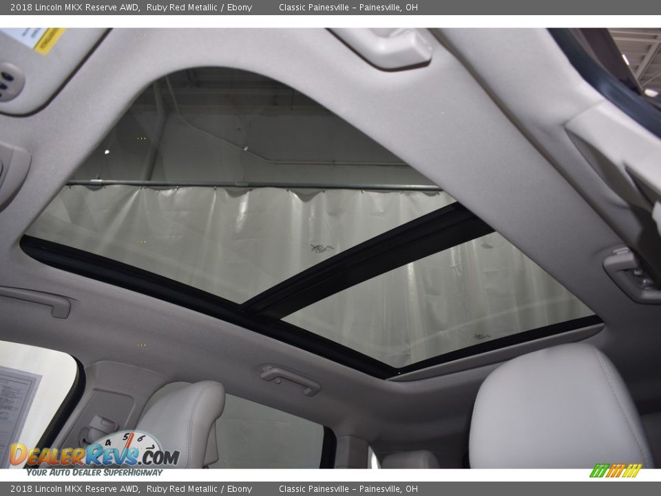 2018 Lincoln MKX Reserve AWD Ruby Red Metallic / Ebony Photo #7