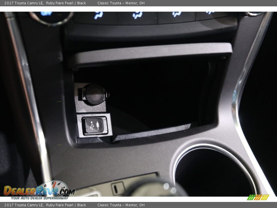 2017 Toyota Camry LE Ruby Flare Pearl / Black Photo #13