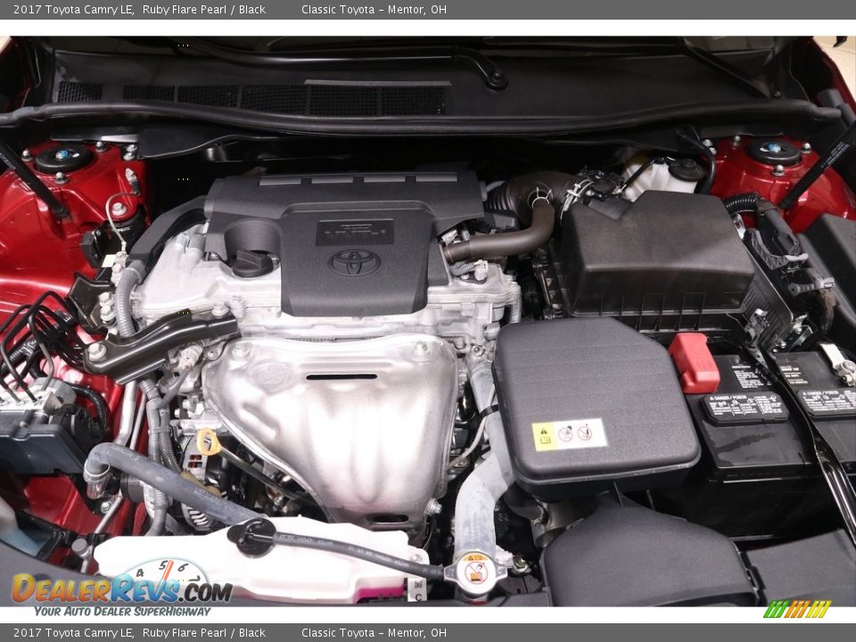 2017 Toyota Camry LE Ruby Flare Pearl / Black Photo #18