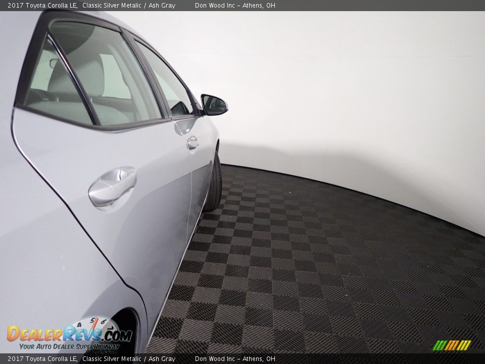 2017 Toyota Corolla LE Classic Silver Metalic / Ash Gray Photo #8