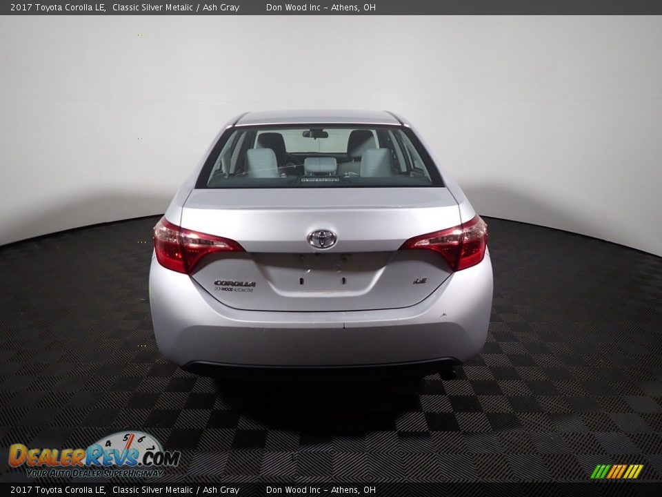 2017 Toyota Corolla LE Classic Silver Metalic / Ash Gray Photo #10
