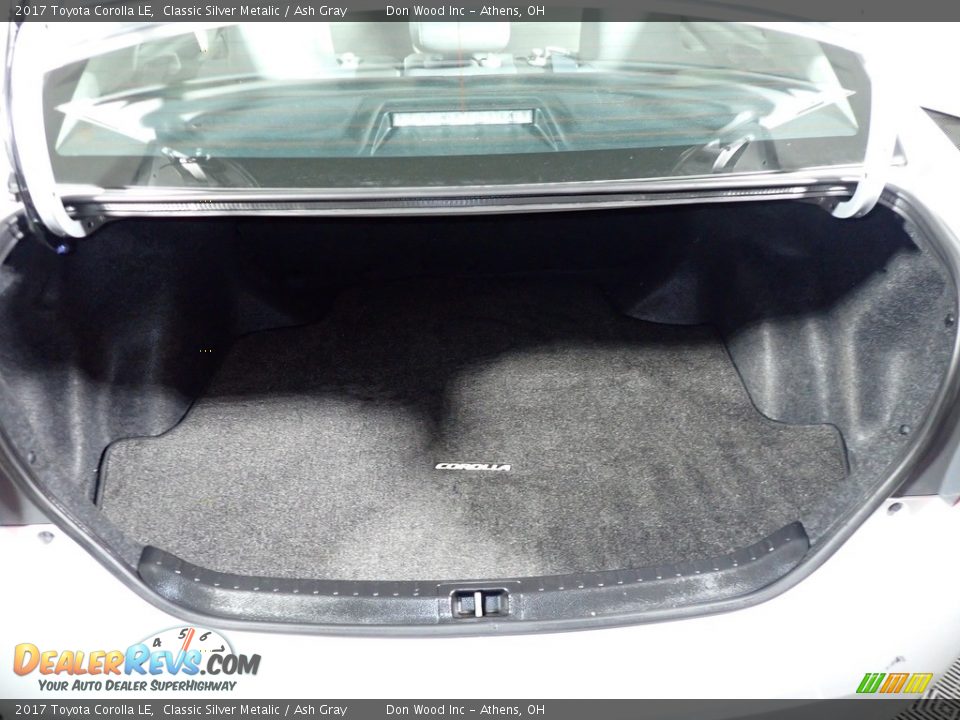 2017 Toyota Corolla LE Classic Silver Metalic / Ash Gray Photo #12