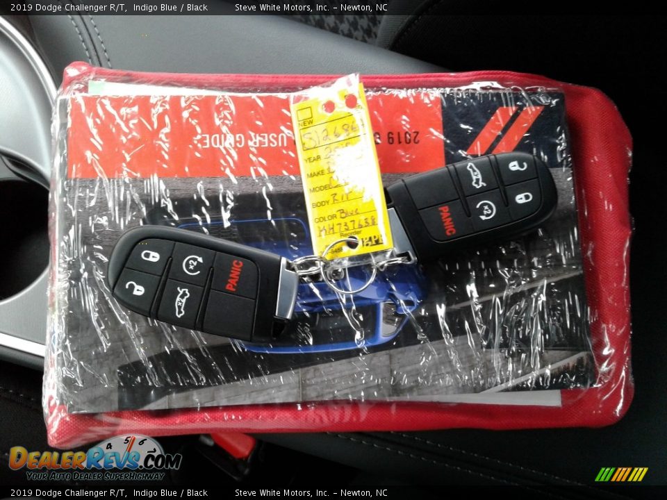 2019 Dodge Challenger R/T Indigo Blue / Black Photo #25