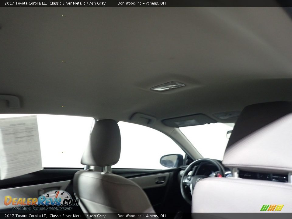 2017 Toyota Corolla LE Classic Silver Metalic / Ash Gray Photo #30