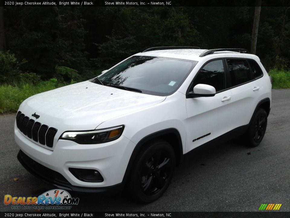2020 Jeep Cherokee Altitude Bright White / Black Photo #2