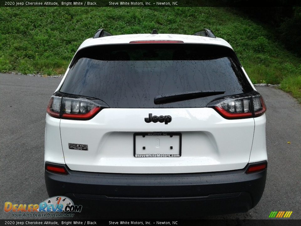 2020 Jeep Cherokee Altitude Bright White / Black Photo #7