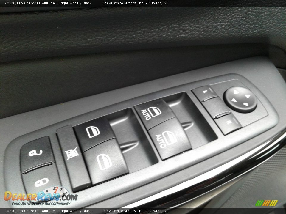 2020 Jeep Cherokee Altitude Bright White / Black Photo #11