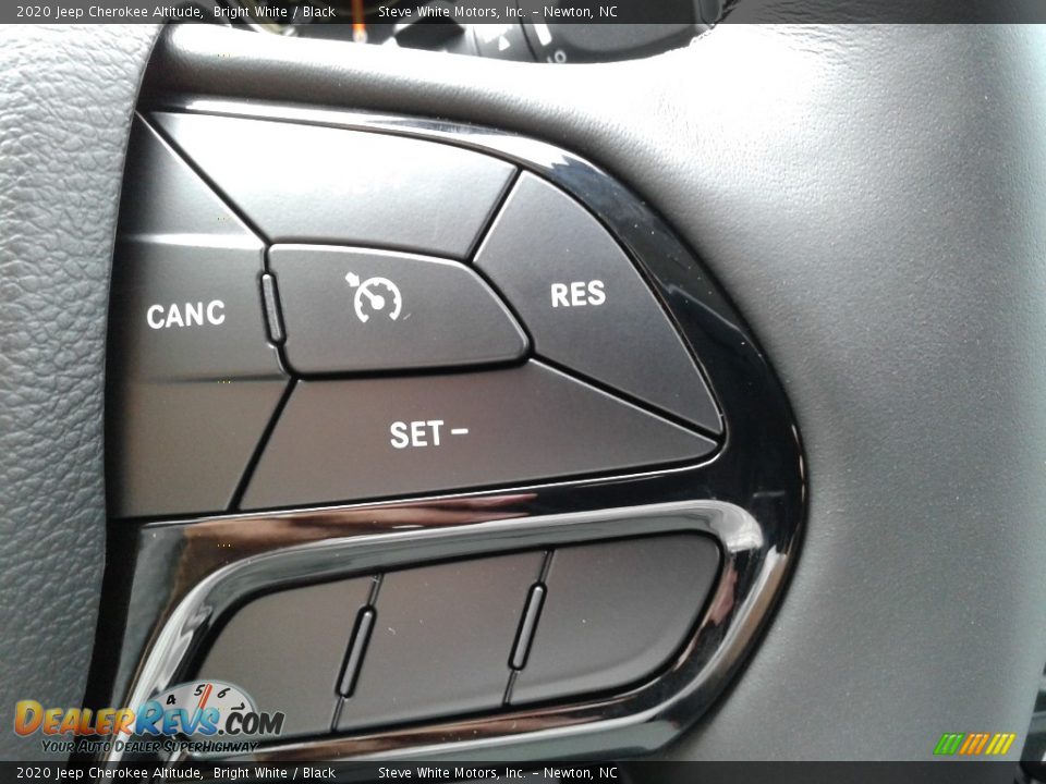 2020 Jeep Cherokee Altitude Bright White / Black Photo #20