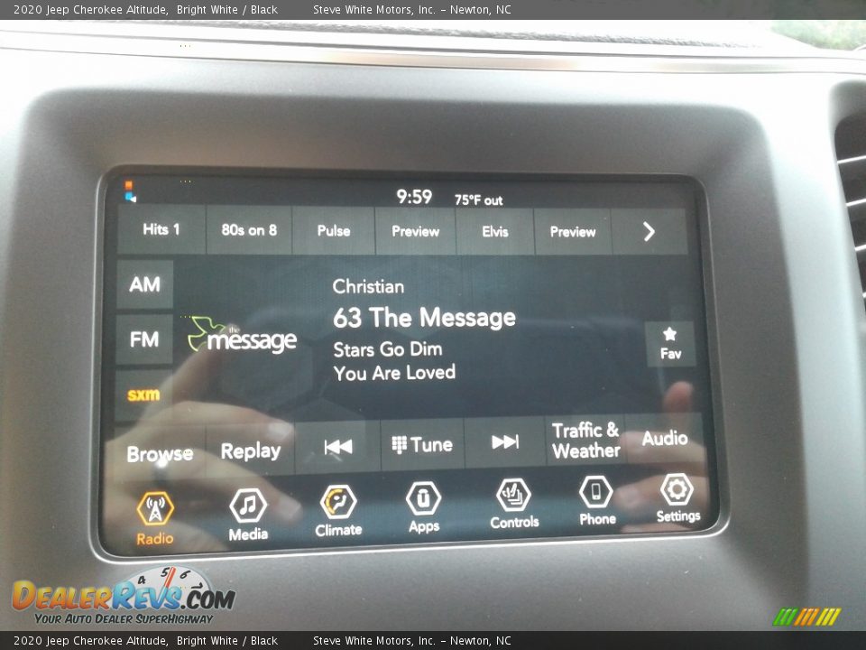 2020 Jeep Cherokee Altitude Bright White / Black Photo #23