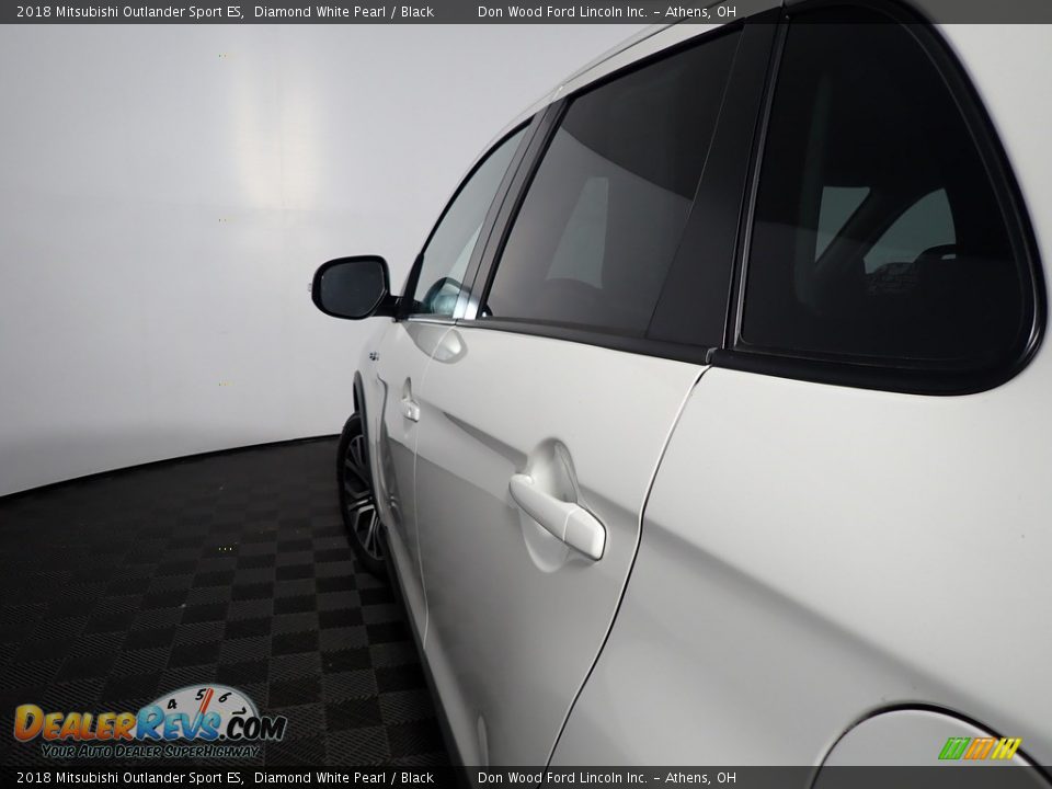2018 Mitsubishi Outlander Sport ES Diamond White Pearl / Black Photo #7