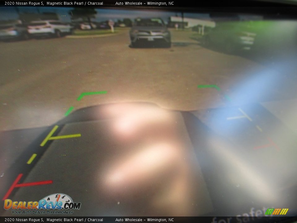 2020 Nissan Rogue S Magnetic Black Pearl / Charcoal Photo #18