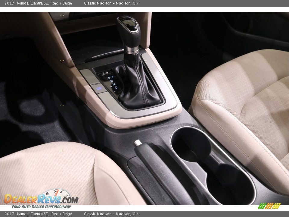 2017 Hyundai Elantra SE Red / Beige Photo #12