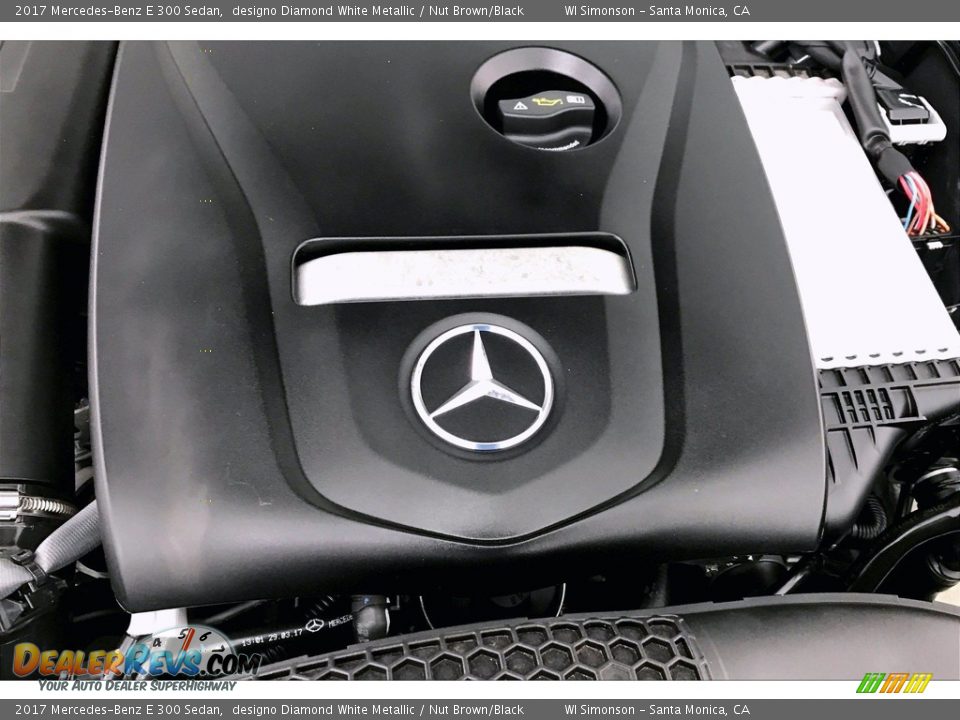 2017 Mercedes-Benz E 300 Sedan designo Diamond White Metallic / Nut Brown/Black Photo #31