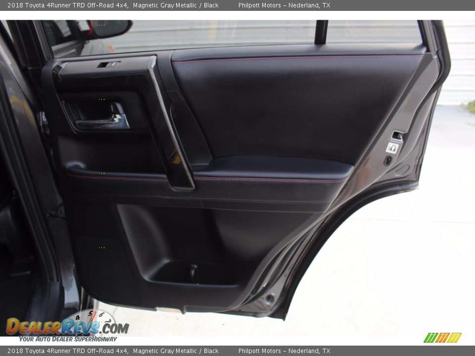 2018 Toyota 4Runner TRD Off-Road 4x4 Magnetic Gray Metallic / Black Photo #26