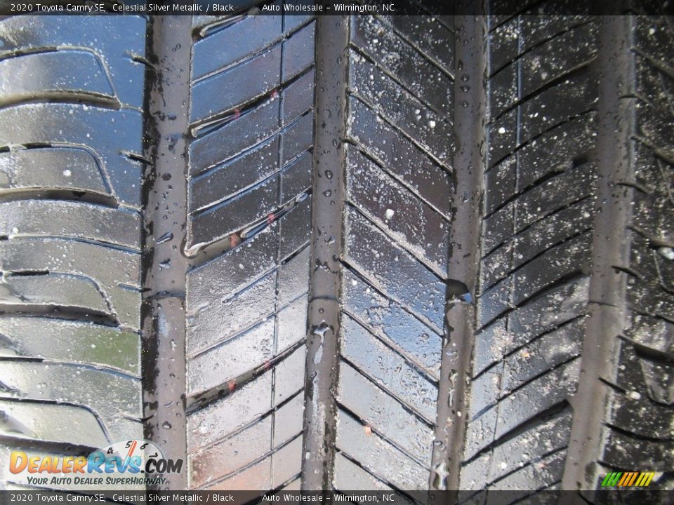2020 Toyota Camry SE Celestial Silver Metallic / Black Photo #9