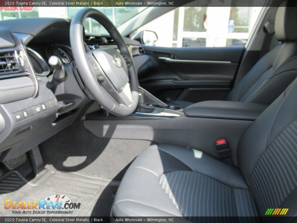 2020 Toyota Camry SE Celestial Silver Metallic / Black Photo #10