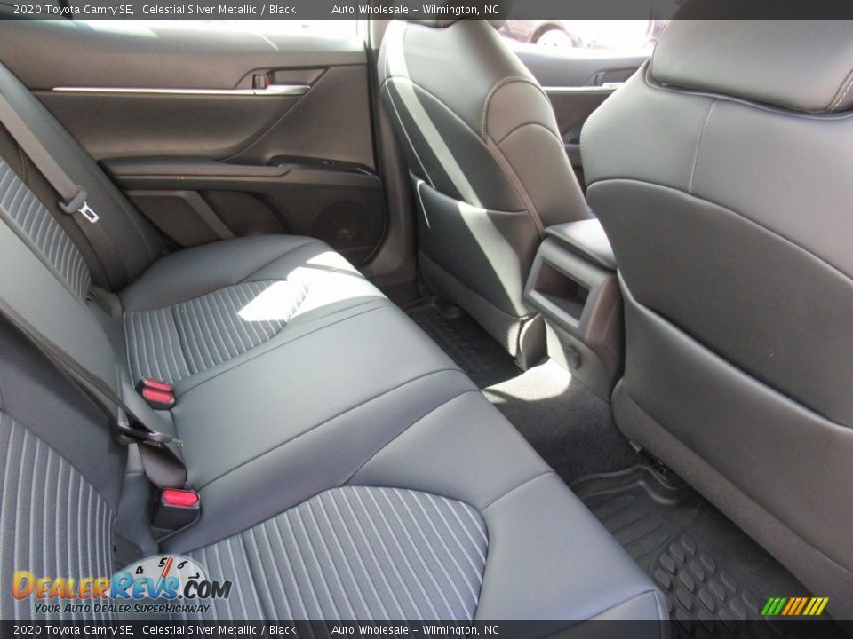 2020 Toyota Camry SE Celestial Silver Metallic / Black Photo #13