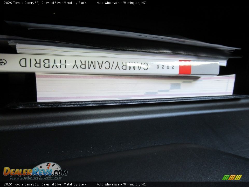 2020 Toyota Camry SE Celestial Silver Metallic / Black Photo #19