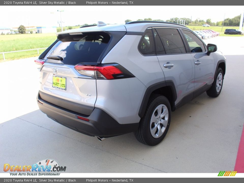 2020 Toyota RAV4 LE Silver Sky Metallic / Black Photo #8