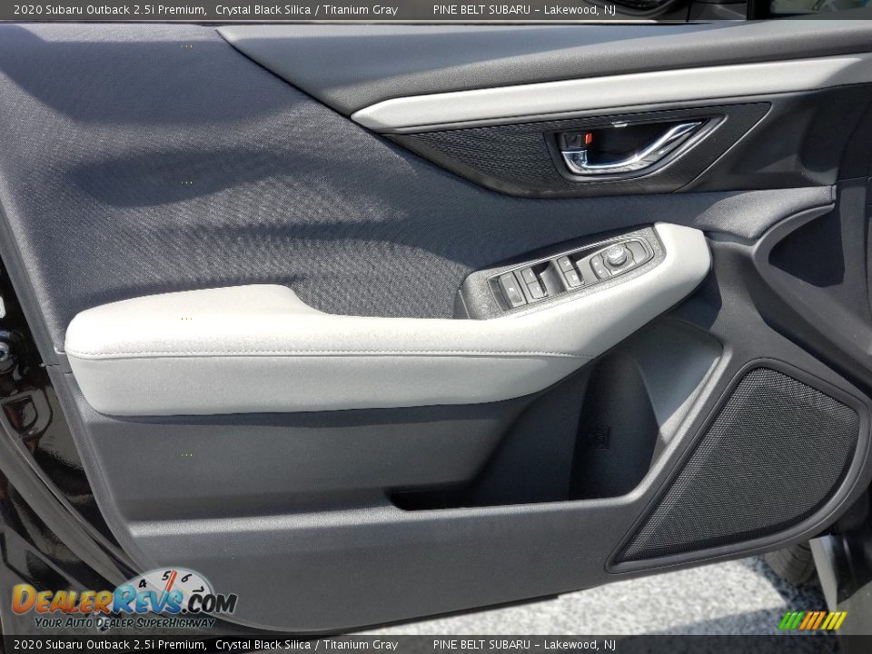 2020 Subaru Outback 2.5i Premium Crystal Black Silica / Titanium Gray Photo #12