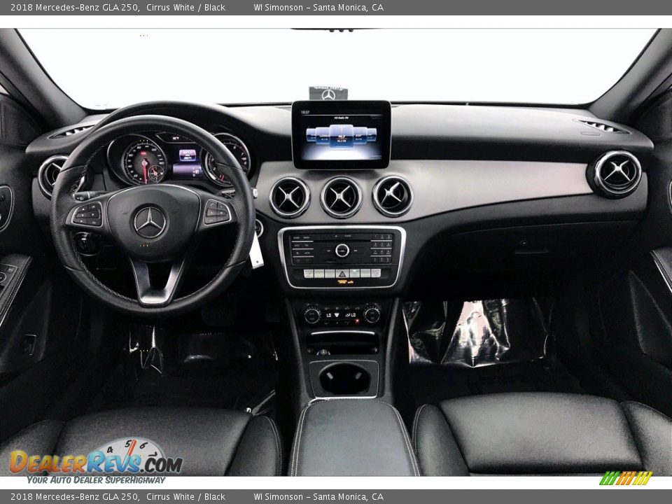 2018 Mercedes-Benz GLA 250 Cirrus White / Black Photo #17