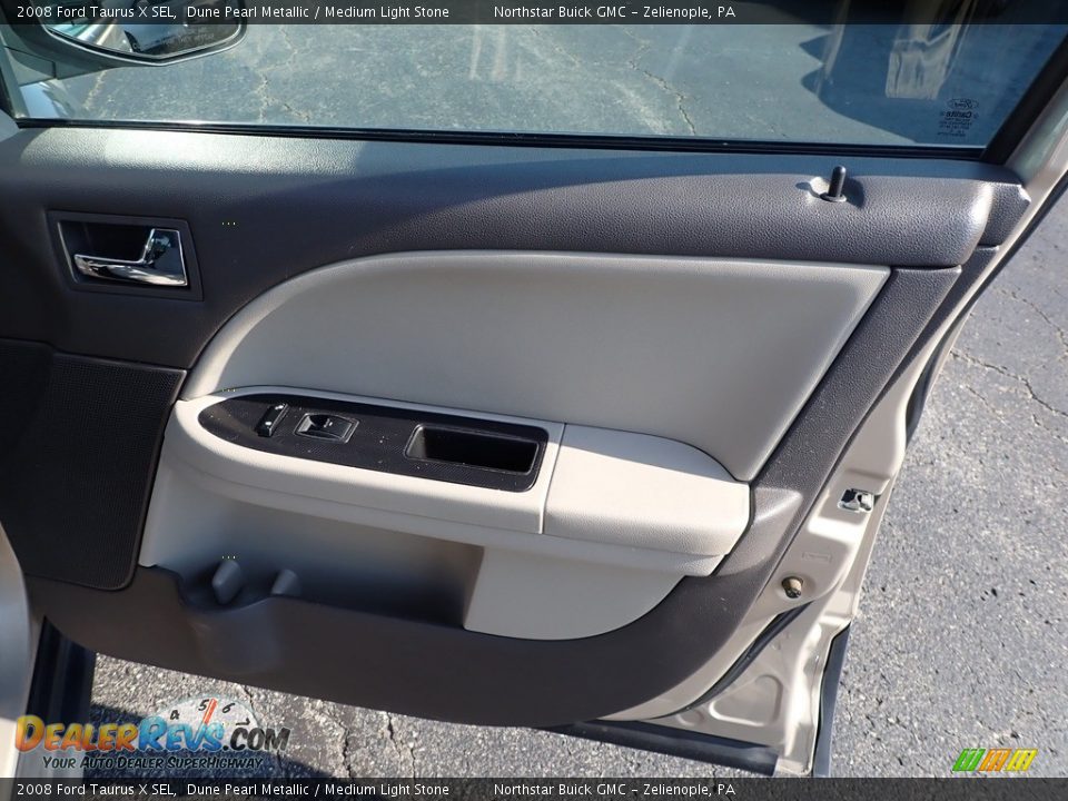 2008 Ford Taurus X SEL Dune Pearl Metallic / Medium Light Stone Photo #7