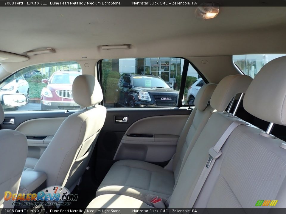 2008 Ford Taurus X SEL Dune Pearl Metallic / Medium Light Stone Photo #20