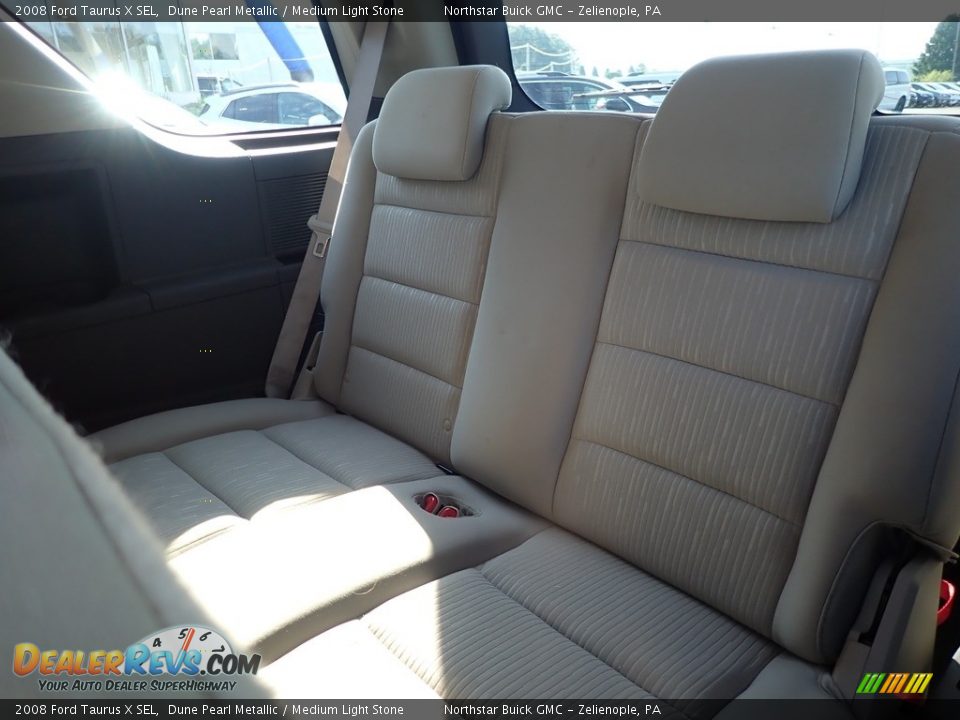 2008 Ford Taurus X SEL Dune Pearl Metallic / Medium Light Stone Photo #21