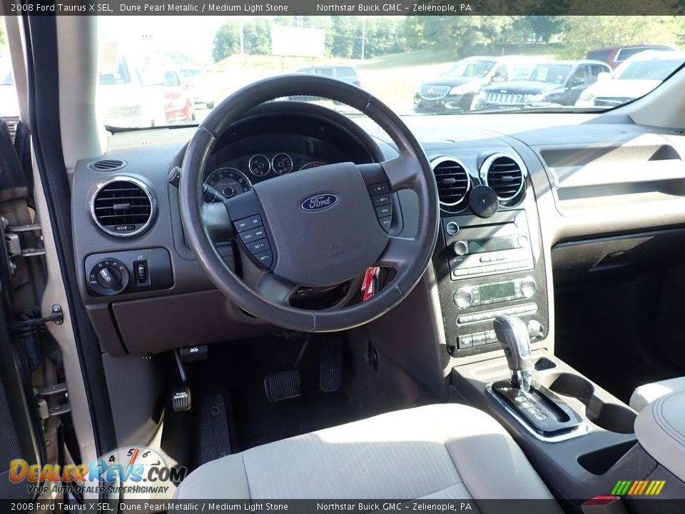 2008 Ford Taurus X SEL Dune Pearl Metallic / Medium Light Stone Photo #22