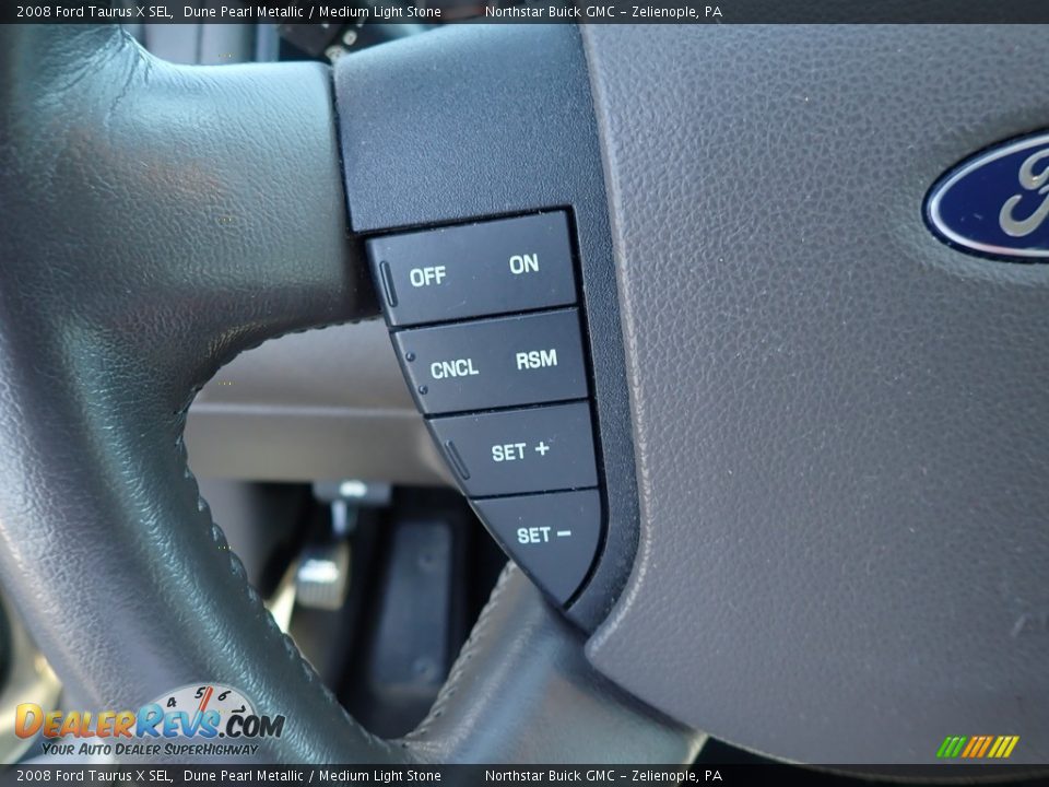 2008 Ford Taurus X SEL Dune Pearl Metallic / Medium Light Stone Photo #26