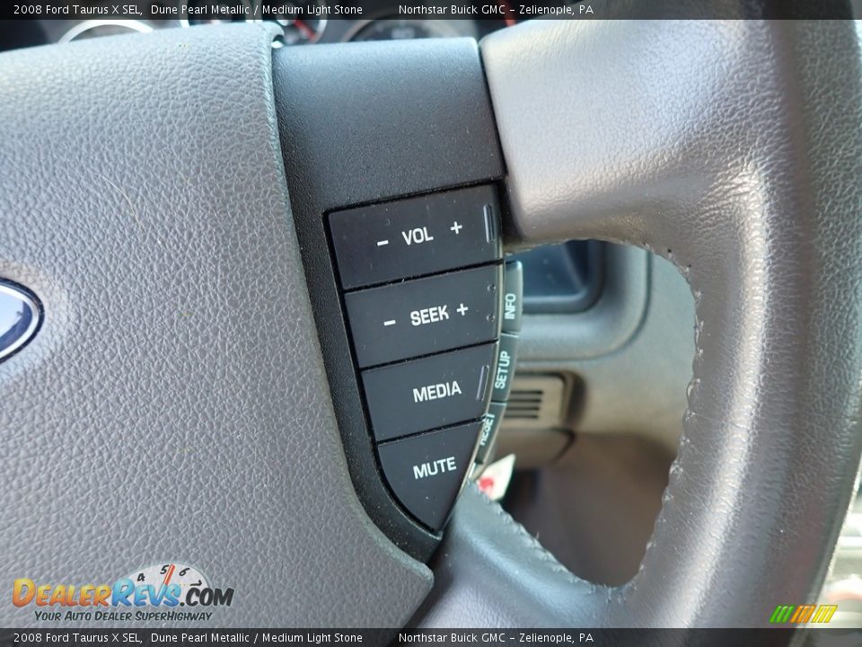 2008 Ford Taurus X SEL Dune Pearl Metallic / Medium Light Stone Photo #27